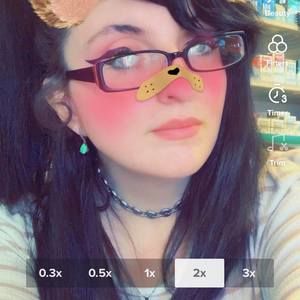 Meet your Posher, Nora